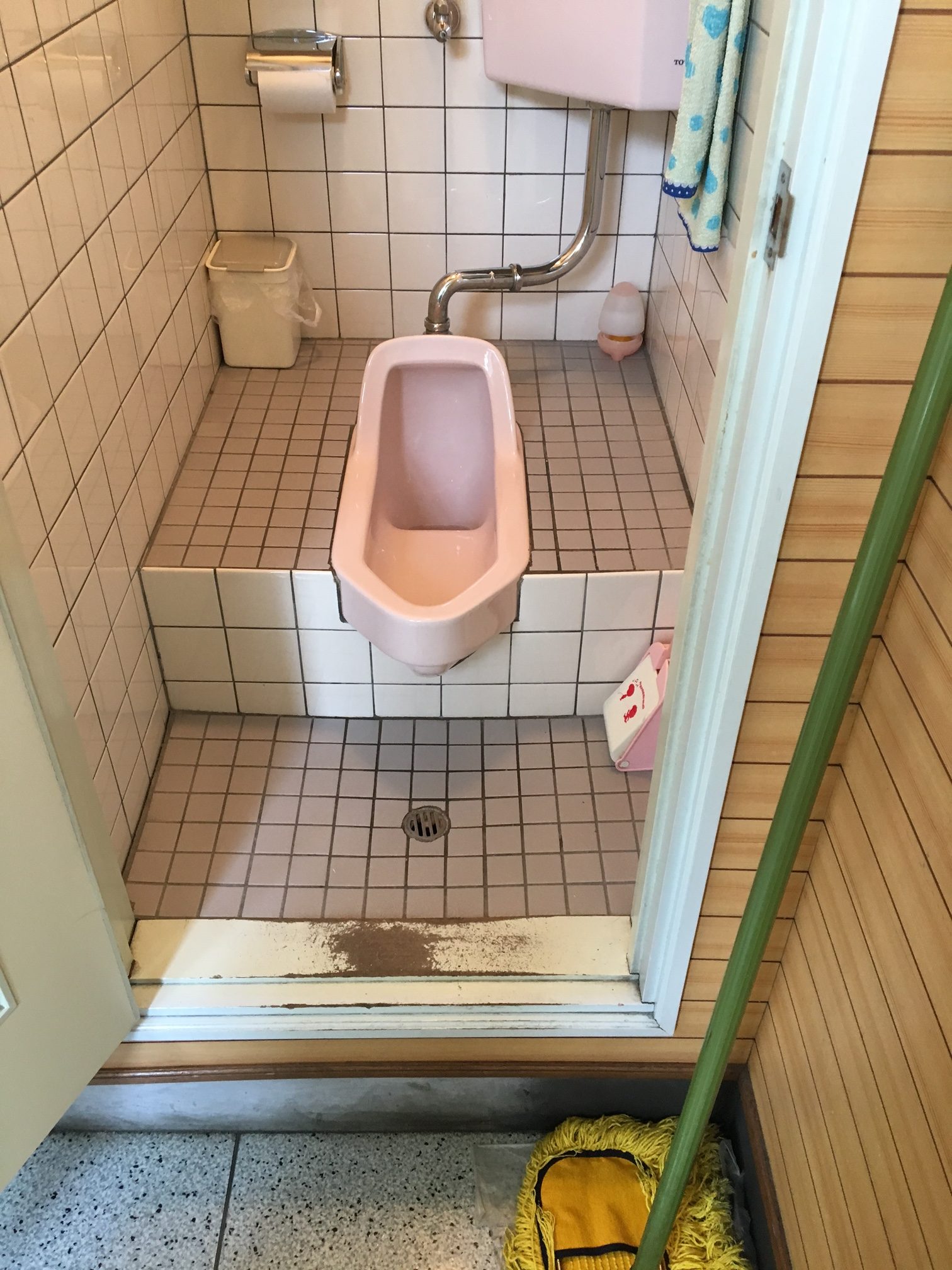 和式トイレ～洋式トイレに 広島の健康住宅リフォームの有限会社メンテナンスクリーン